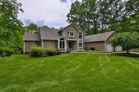 9396 Kemper Grove Ln, Symmes Twp, OH 45140
