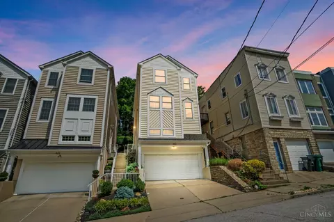 453 Stanley Ave, Cincinnati, OH 45226