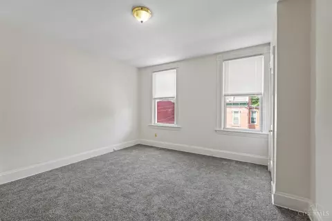 Bedroom - 2266 Loth St, Cincinnati, OH 45219 photo 6 of 6