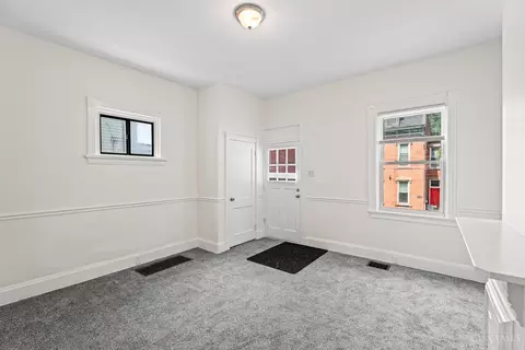 Living - 2266 Loth St, Cincinnati, OH 45219 photo 1 of 4