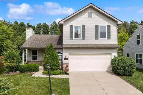 5227 Mallet Club Dr, Dayton, OH 45439
