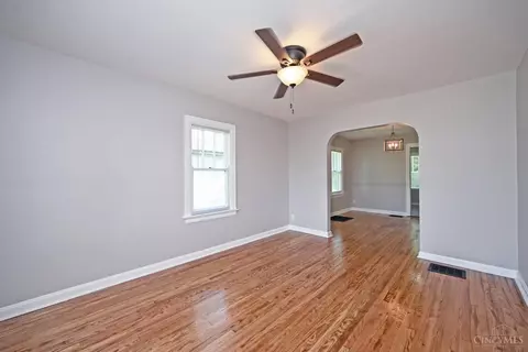 Living - 9452 Reading Rd, Reading, OH 45215 photo 2 of 4