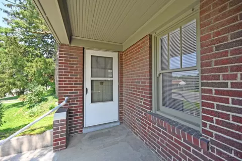 Exterior - 9452 Reading Rd, Reading, OH 45215 photo 3 of 10