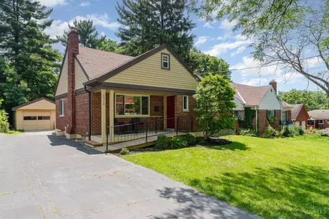 2318 Kenlee Dr, Cincinnati, OH 45230