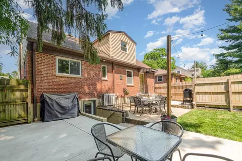 Exterior - 2318 Kenlee Dr, Cincinnati, OH 45230 photo 3 of 3