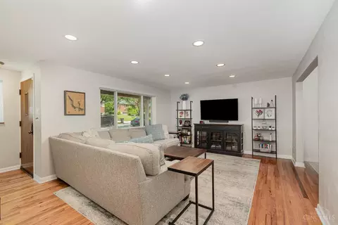 Living - 2318 Kenlee Dr, Cincinnati, OH 45230 photo 1 of 3