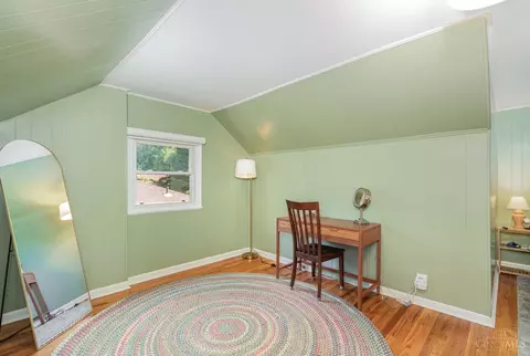 Bedroom - 2318 Kenlee Dr, Cincinnati, OH 45230 photo 5 of 6