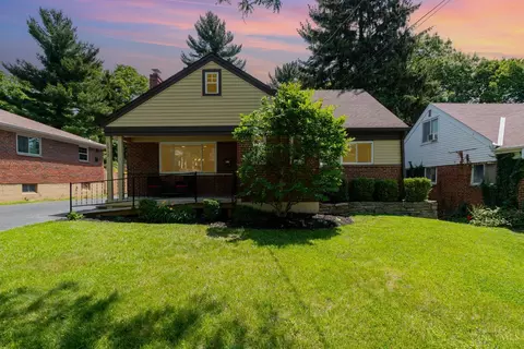 Exterior - 2318 Kenlee Dr, Cincinnati, OH 45230 photo 2 of 3