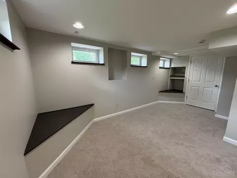 829 Massachusetts Dr, Cincinnati, OH 45245 photo 31
