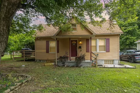 7032 River Rd, Cincinnati, OH 45233