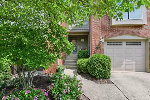 5038 Lord Alfred Ct, Sharonville, OH 45241