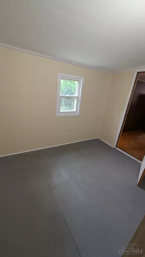 Bedroom - 104 Main St, Cleves, OH 45002 photo 4 of 6