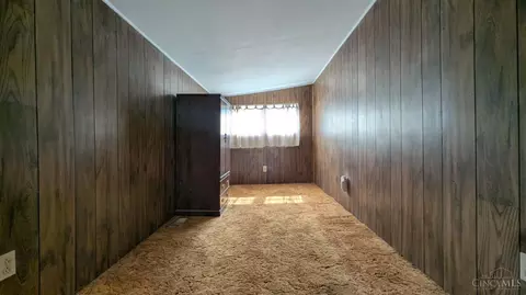 Bedroom - 104 Main St, Cleves, OH 45002 photo 5 of 6