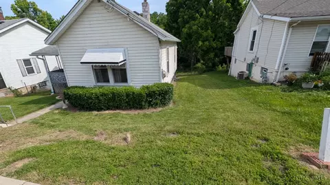 Exterior - 104 Main St, Cleves, OH 45002 photo 6 of 7