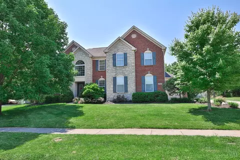 465 Stoney Path Ct, South Lebanon, OH 45065