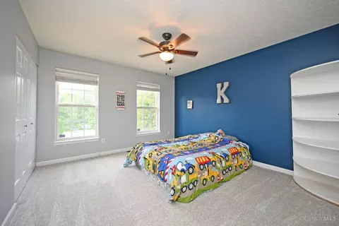Bedroom - 292 Delaware Dr, Hamilton Township, OH 45039 photo 3 of 8