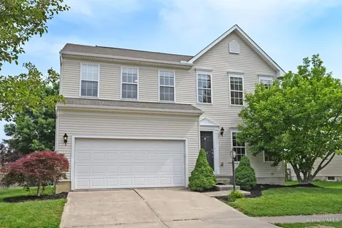 Exterior - 292 Delaware Dr, Hamilton Township, OH 45039 photo 2 of 16