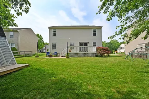 Exterior - 292 Delaware Dr, Hamilton Township, OH 45039 photo 15 of 16