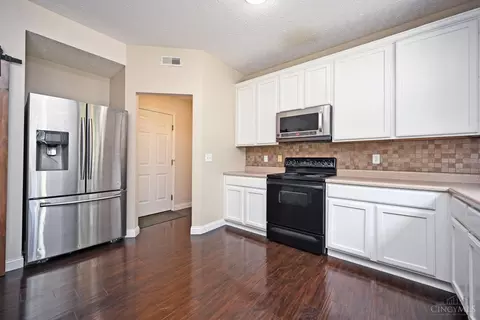 Other - 292 Delaware Dr, Hamilton Township, OH 45039 photo 4 of 11