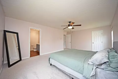 Bedroom - 292 Delaware Dr, Hamilton Township, OH 45039 photo 2 of 8