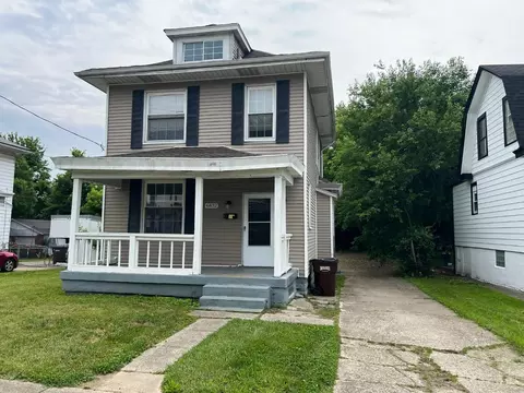6832 Savannah Ave, North College Hill, OH 45239