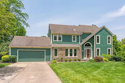 6598 Miami Trail Dr, Loveland, OH 45140