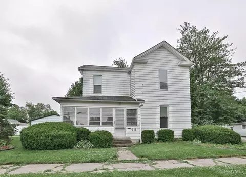 411 Main St, Blanchester, OH 45107