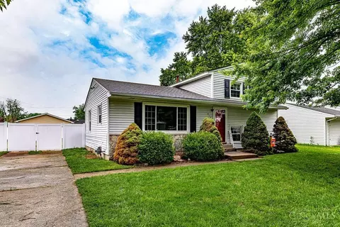 613 Clara Dr, Trenton, OH 45067