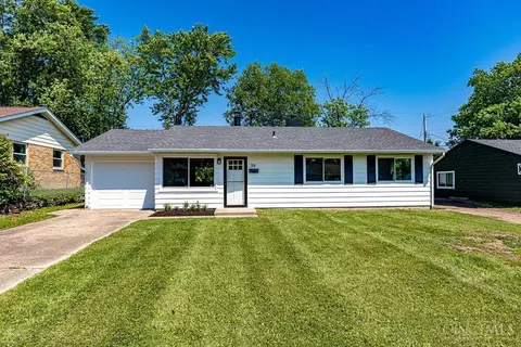 25 Chamberlin Dr, Hamilton, OH 45013