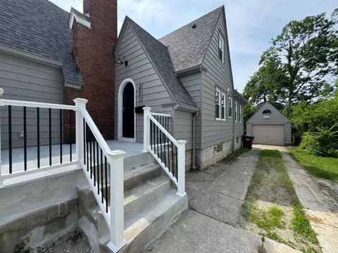 3921 Elm Ave, Silverton, OH 45236 photo 2