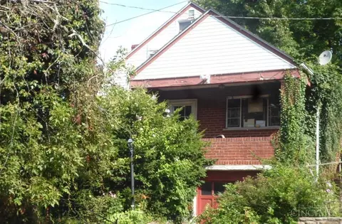 2424 Canterbury Ave, Golf Manor, OH 45237