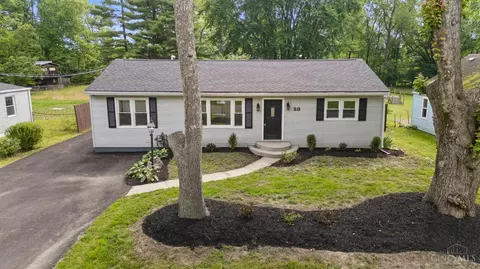 28 Hitchcock Ln, Amelia, OH 45102