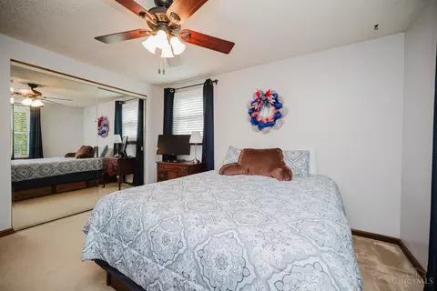 Bedroom - 1184 Locust Corner Rd, Cincinnati, OH 45245 photo 5 of 9