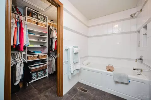 Other - 1184 Locust Corner Rd, Cincinnati, OH 45245 photo 1 of 10