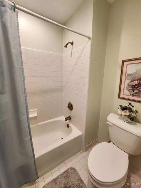 7534 Pickway Dr, Cincinnati, OH 45233 photo 33