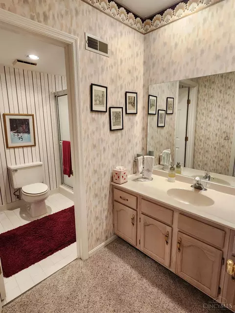 7534 Pickway Dr, Cincinnati, OH 45233 photo 21