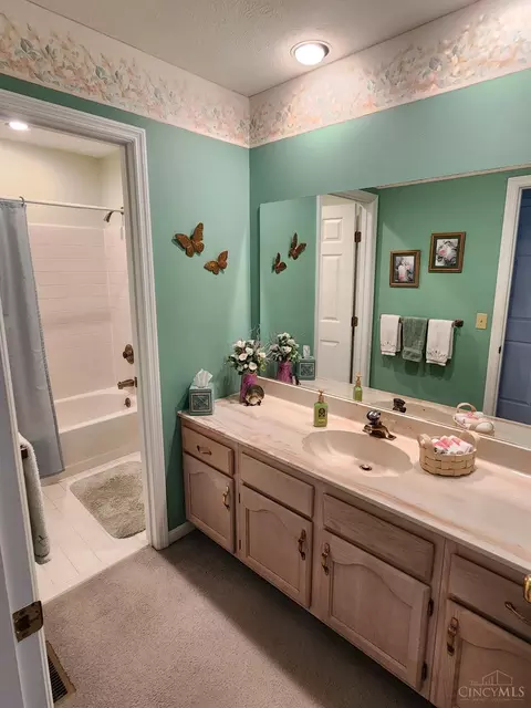 7534 Pickway Dr, Cincinnati, OH 45233 photo 31