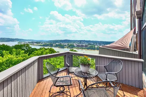 1038 Hatch St, Cincinnati, OH 45202 photo 28