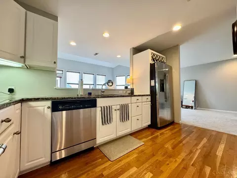937 Monastery St, Cincinnati, OH 45202 photo 14