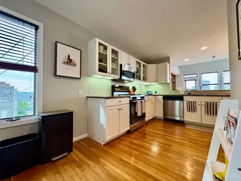 937 Monastery St, Cincinnati, OH 45202 photo 12