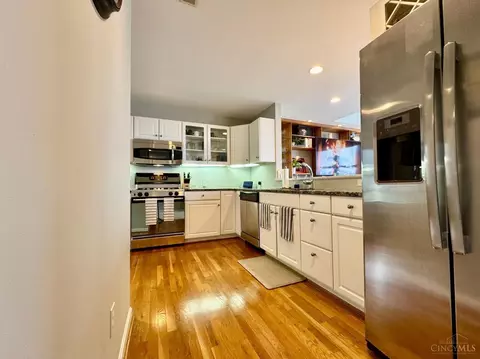 937 Monastery St, Cincinnati, OH 45202 photo 10