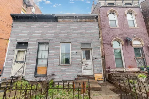 818 Poplar St, Cincinnati, OH 45214