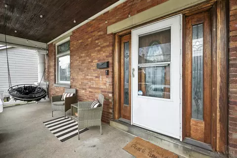 Exterior - 314 Pearl St, Reading, OH 45215 photo 3 of 8