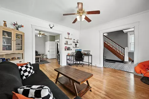 Living - 314 Pearl St, Reading, OH 45215 photo 1 of 4