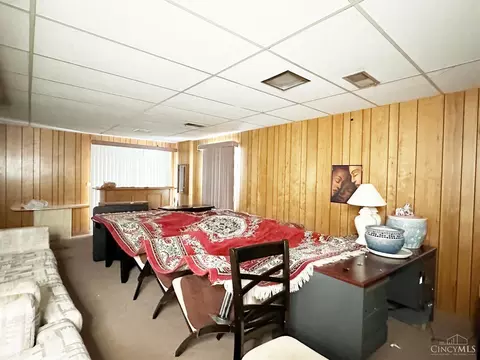 Living - 435 Lafayette Ave, Cincinnati, OH 45220 photo 5 of 5