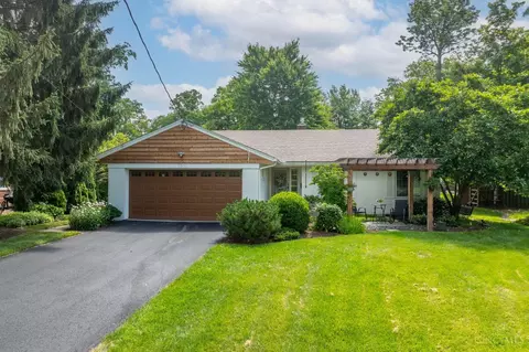 7506 Mingo Ln, Madeira, OH 45243
