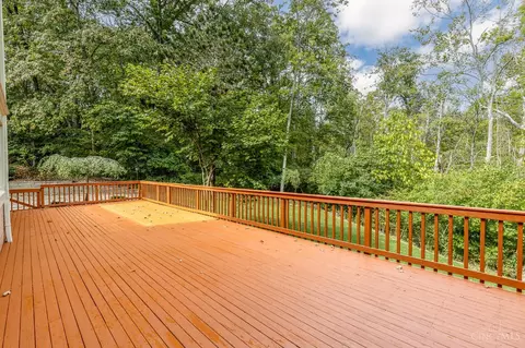 Exterior - 8931 Terwilligers Trl, Montgomery, OH 45249 photo 10 of 13