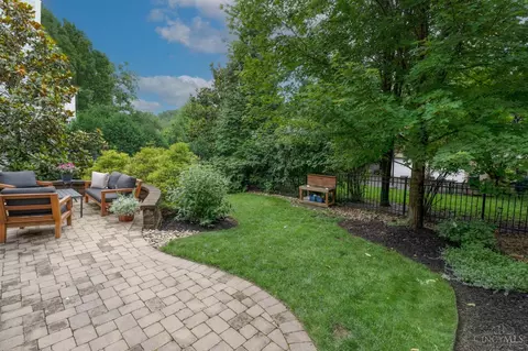 Exterior - 3449 Uright Pl, Cincinnati, OH 45208 photo 6 of 7