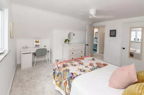 Bedroom - 3449 Uright Pl, Cincinnati, OH 45208 photo 6 of 9