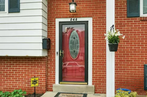 Exterior - 848 Hanson Dr, Forest Park, OH 45240 photo 4 of 8